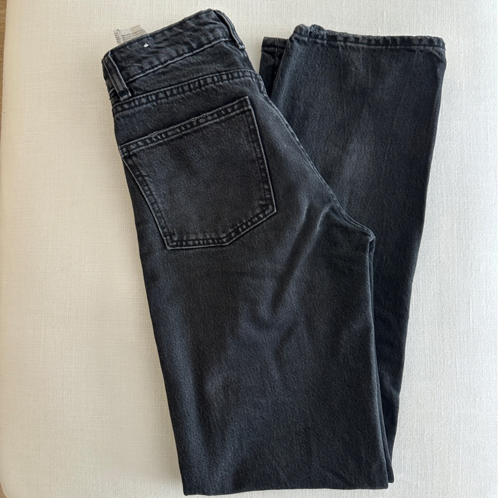 Zara Women’s Dark Grey Jeans